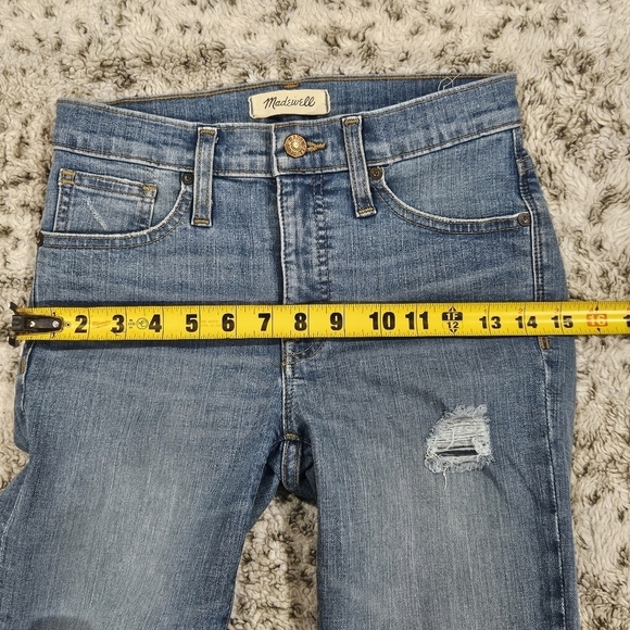 Madewell Sz 25 9" High Rise Skinny Distressed Raw Hem Light Wash Stretch Jeans - Picture 5 of 14